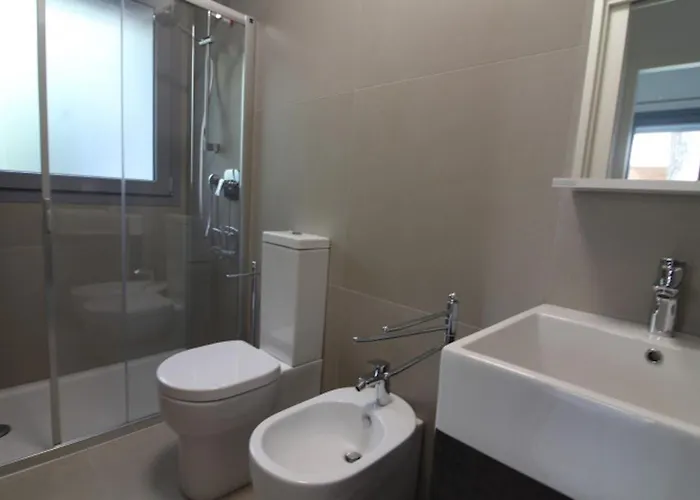 Villa Modern With A Fenced Garden